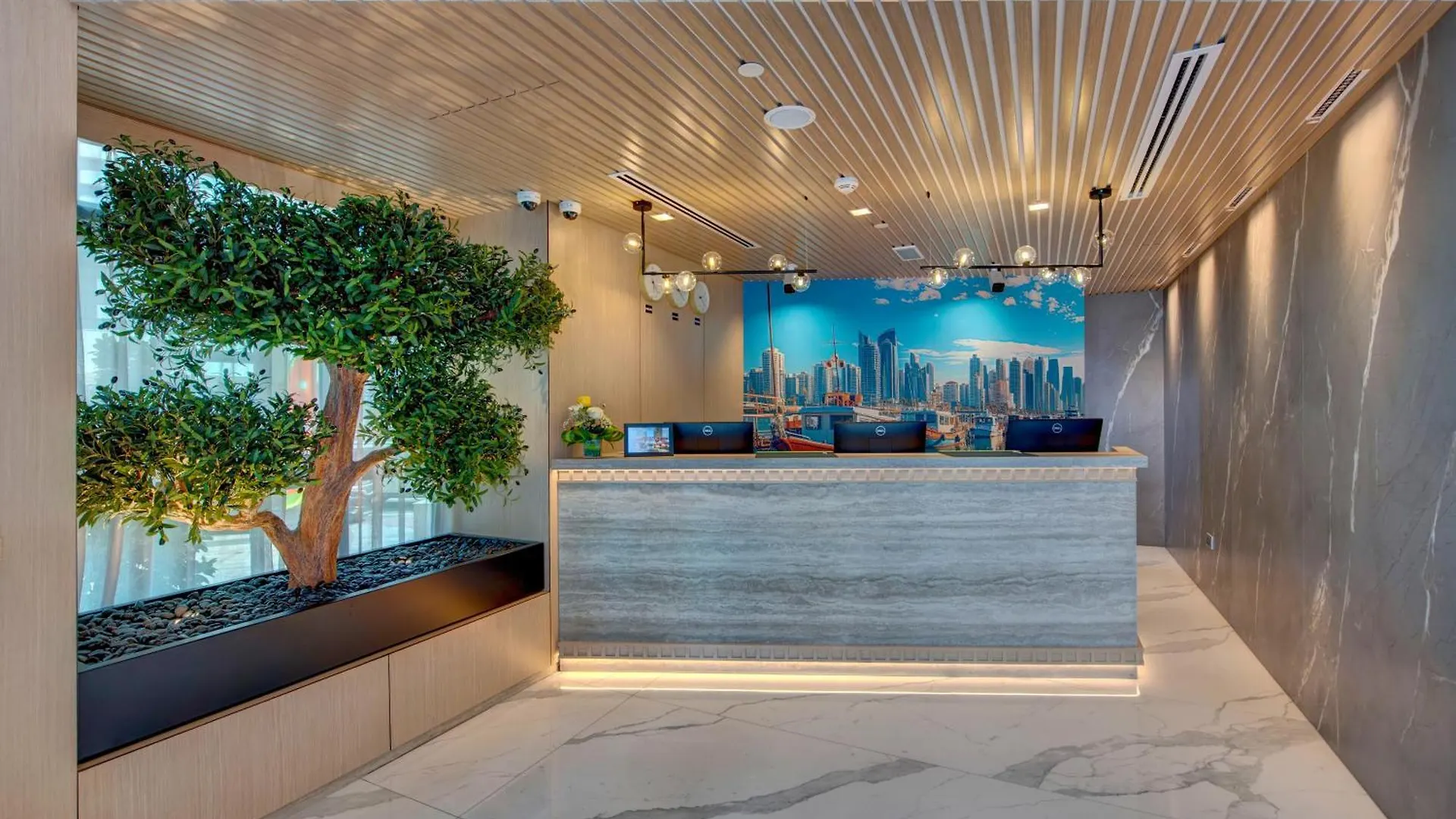Hotel La Quinta By Wyndham Abu Dhabi Al Wahda